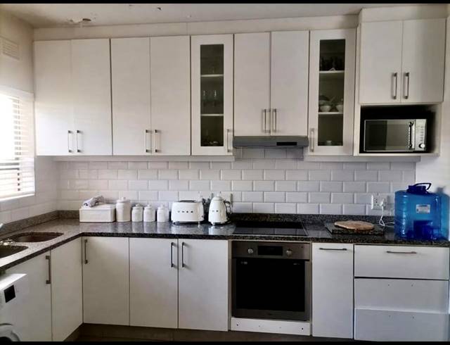 3 BEDROOM TOWNHOUSE FOR SALE IN WARNER BEACH